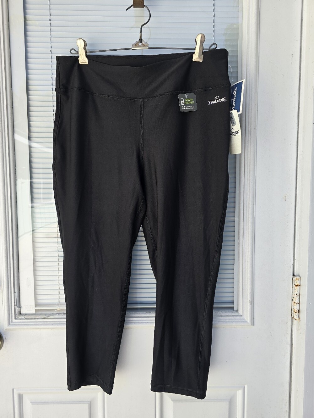 Spalding Black Performance Capri Leggings